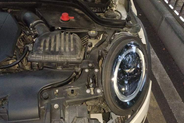 Used MINI 2022 1.5T COOPER Artist Engine Bay Left