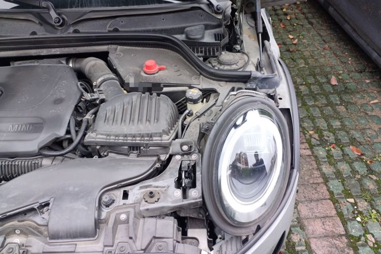 Used MINI 2022 2.0T COOPER S Artist Engine Bay Left