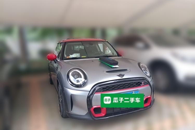Used MINI 2022 2.0T COOPER S Artist Front Right 45 Deg