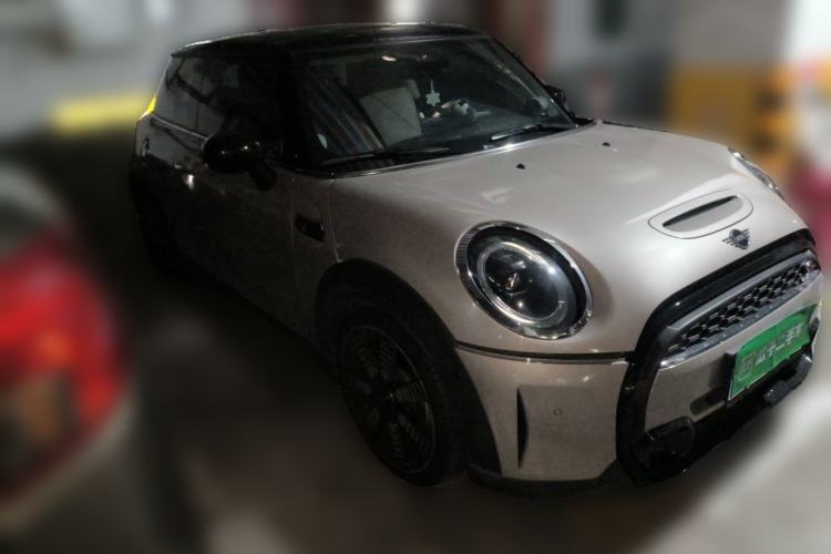 Used MINI 2022 2.0T COOPER S Artist Front Right 45 Deg