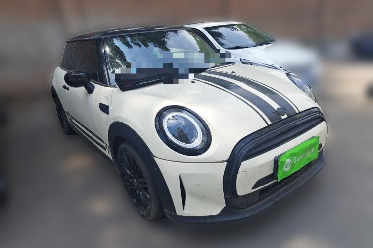 Used MINI 2022 1.5T COOPER Classic Edition Front Right 45 Deg