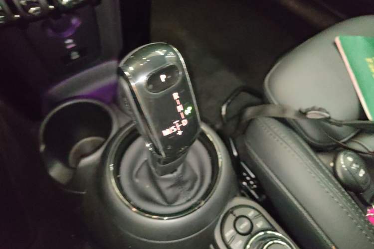 Used MINI 2022 Revised 2.0T COOPER S CABRIO Artist Gear Lever