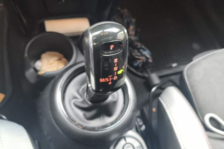 Used MINI 2022 2.0T COOPER S Racing Driver Gear Lever