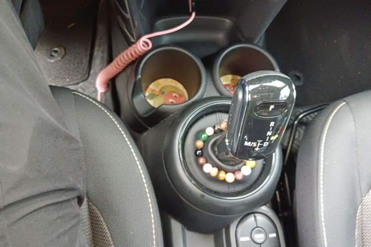 Used MINI 2022 Updated 1.5T ONE Gear Lever