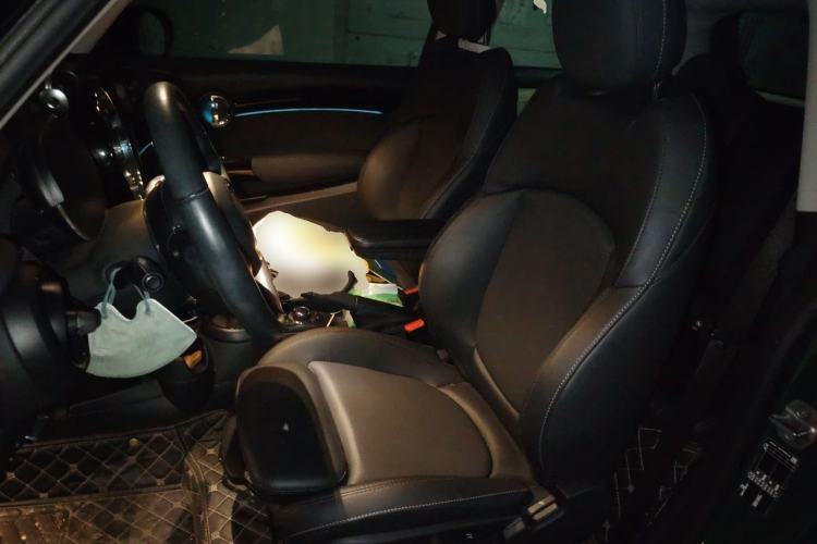 Used MINI 2022 Updated 1.5T COOPER Classic Edition Left Front Seat