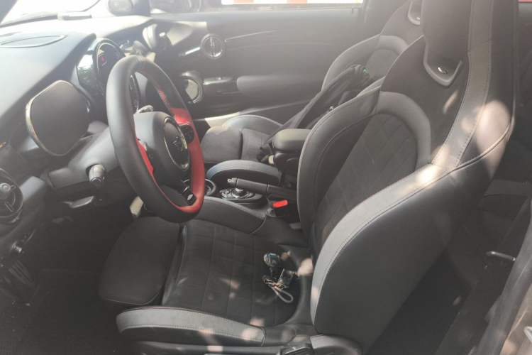 Used MINI 2022 2.0T COOPER S Racing Driver Left Front Seat