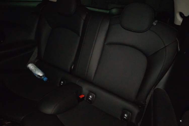 Used MINI 2022 Updated 1.5T COOPER Classic Edition Left Rear Seat