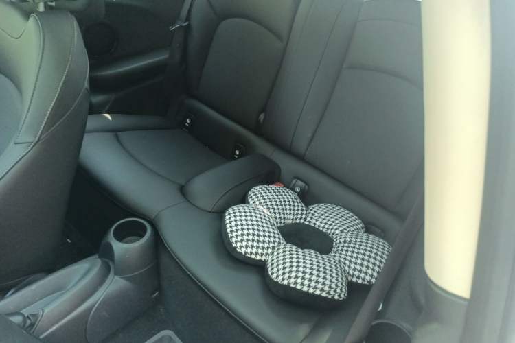 Used MINI 2022 1.5T COOPER Classic Edition Left Rear Seat
