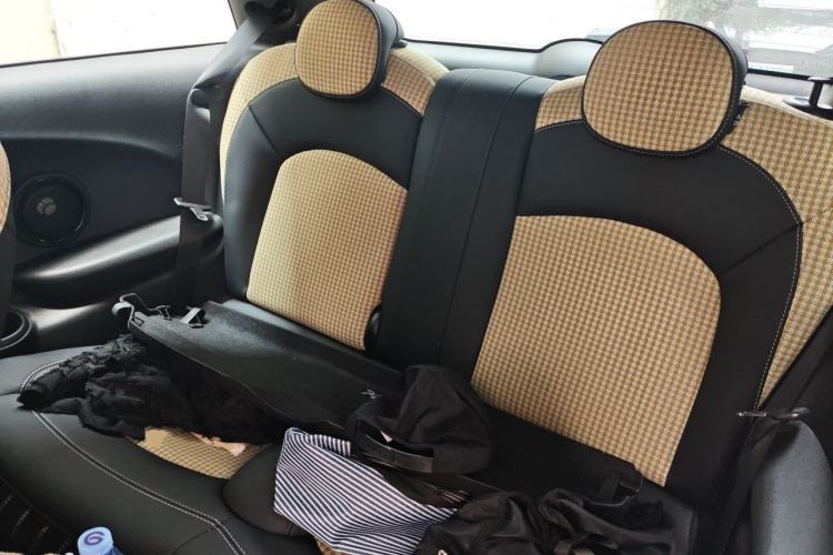 Used MINI 2022 2.0T COOPER S Obsession Special Edition Left Rear Seat