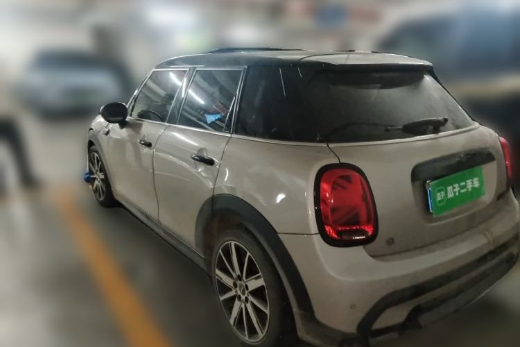 Used MINI 2022 1.5T Camden Limited Edition Five-Door Version Rear Left 45 Deg