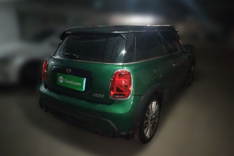 Used MINI 2022 Updated 1.5T COOPER Classic Edition Rear Right 45 Deg