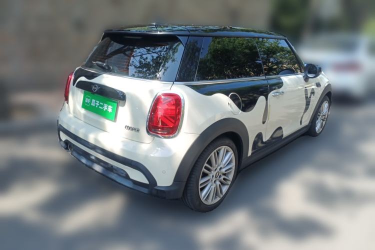Used MINI 2022 1.5T COOPER Classic Edition Rear Right 45 Deg
