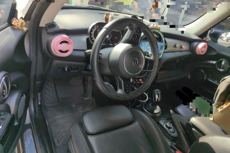 Used MINI 2022 Updated 1.5T COOPER Artist Steering Wheel