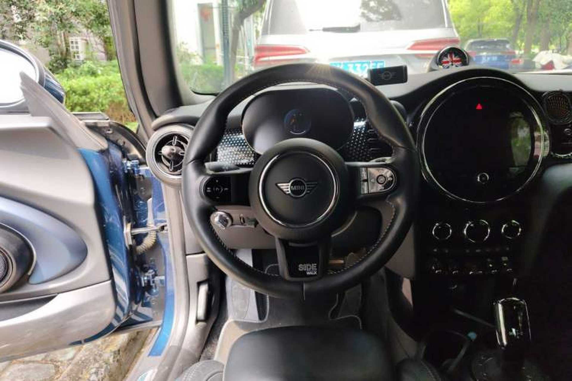 Used MINI 2022 Updated 1.5T COOPER CABRIO Sidewalk Steering Wheel