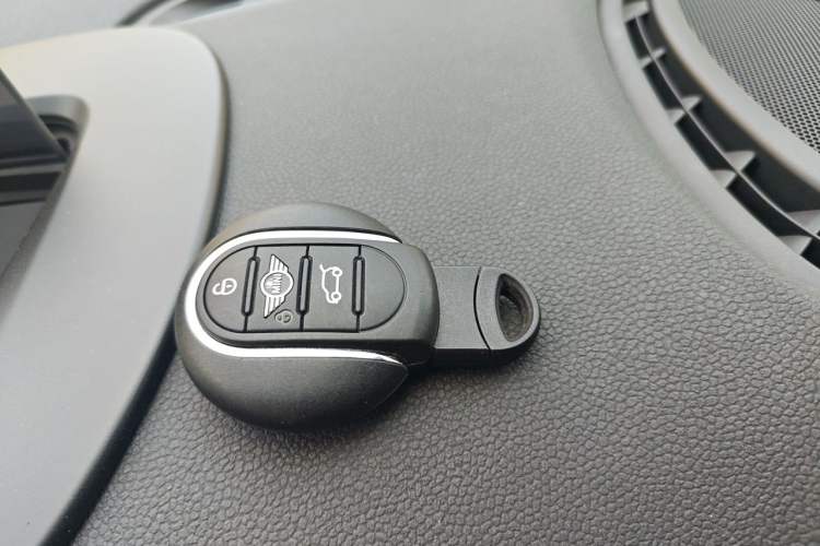 Used MINI 2022 1.5T COOPER Classic Edition Vehicle Key