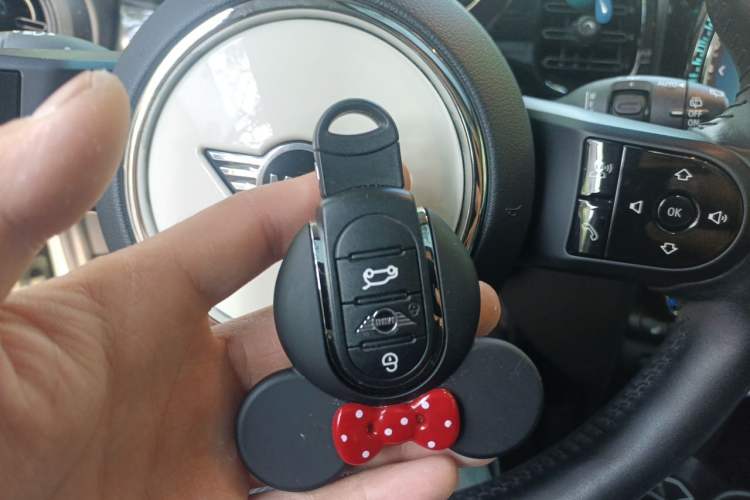 Used MINI 2022 1.5T COOPER Classic Edition Vehicle Key