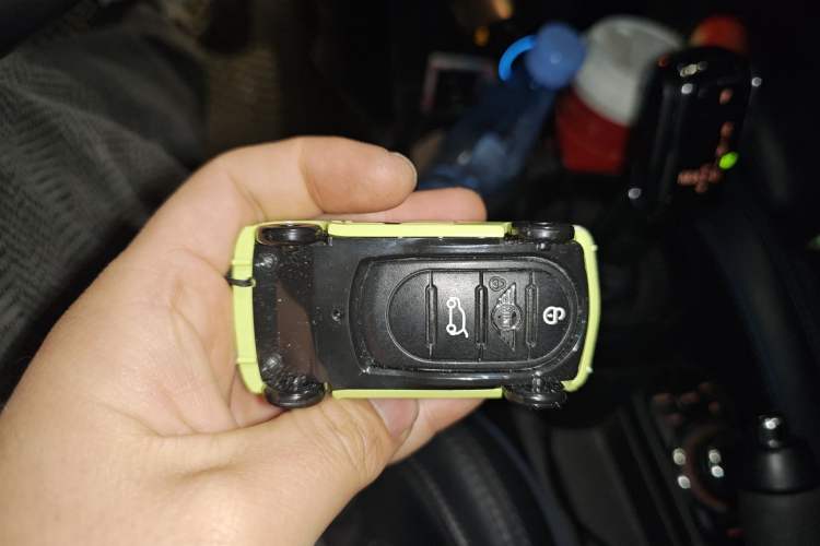 Used MINI 2022 Revised 2.0T COOPER S CABRIO Sidewalk Vehicle Key