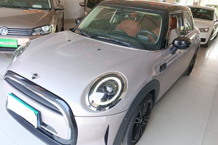 Used MINI 2022 1.5T COOPER Artist Five-Door Edition Guazi used car, China used car export, Used car for sale, Used cars, Cheapest cars for sale