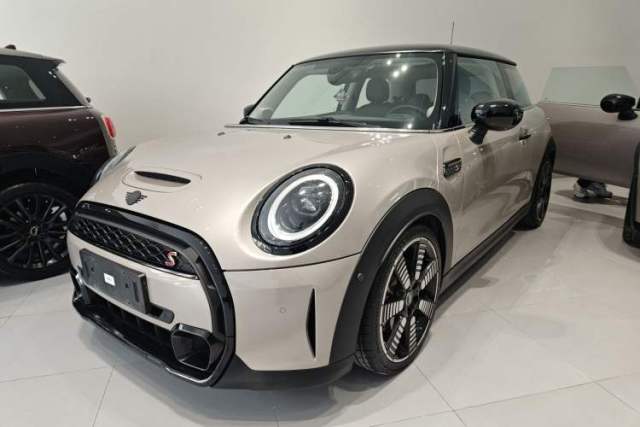 Used MINI 2022 2.0T COOPER S Artist