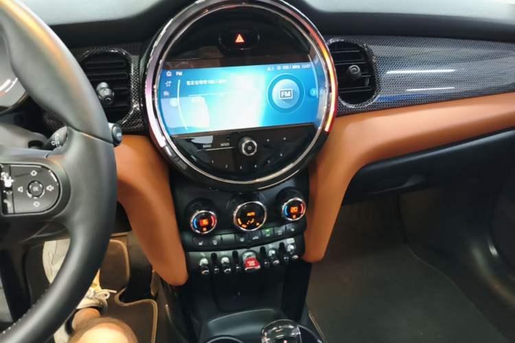 Used MINI 2022 1.5T COOPER Artist Audio And AC Panel