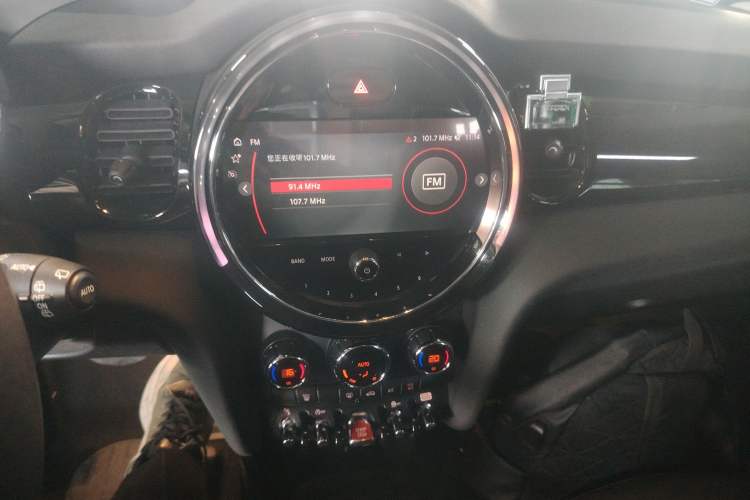 Used MINI 2022 1.5T COOPER Classic Edition Audio And AC Panel