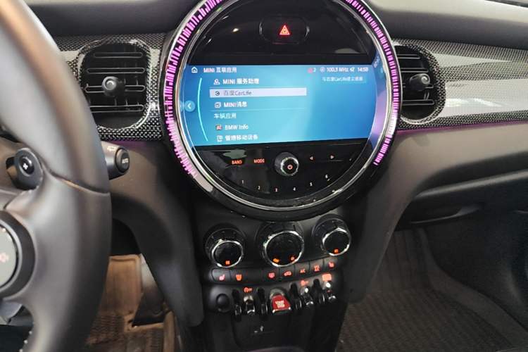 Used MINI 2022 Updated 2.0T COOPER S Classic Edition Five-Door Version Audio And AC Panel