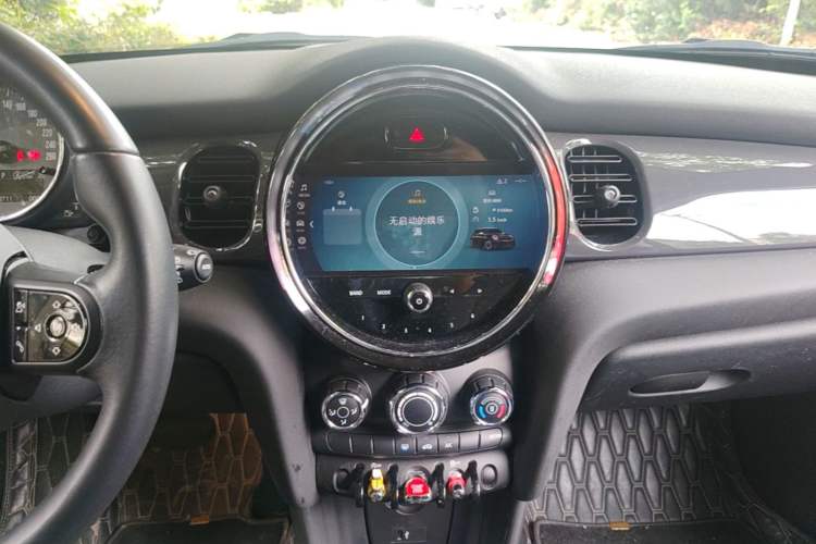 Used MINI 2022 Updated 1.5T ONE Audio And AC Panel