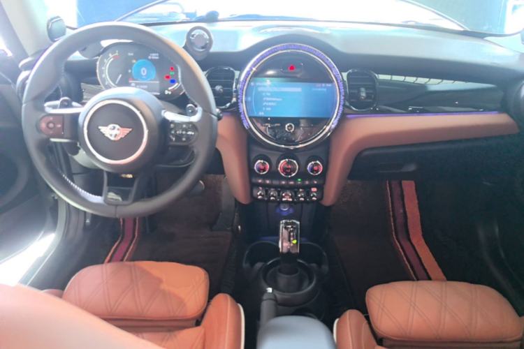 Used MINI 2022 2.0T COOPER S Classic Edition Center Console