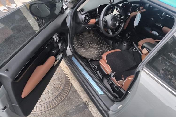 Used MINI 2022 2.0T COOPER S The Coopers Commemorative Edition Driver Seat