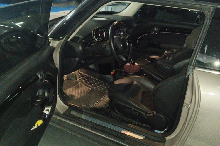 Used MINI 2022 1.5T COOPER Artist Driver Seat