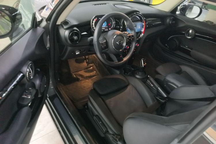 Used MINI 2022 1.5T COOPER Artist Driver Seat