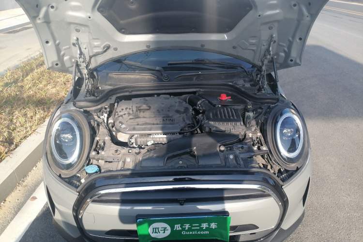 Used MINI 2022 Updated 1.5T COOPER Classic Edition Engine Bay