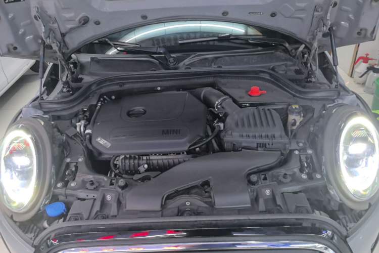 Used MINI 2022 1.5T ONE Engine Bay