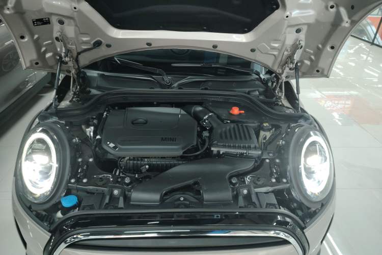Used MINI 2022 Revised 1.5T COOPER CABRIO Classic Edition Engine Bay