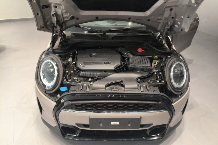 Used MINI 2022 2.0T COOPER S Classic Edition Engine Bay