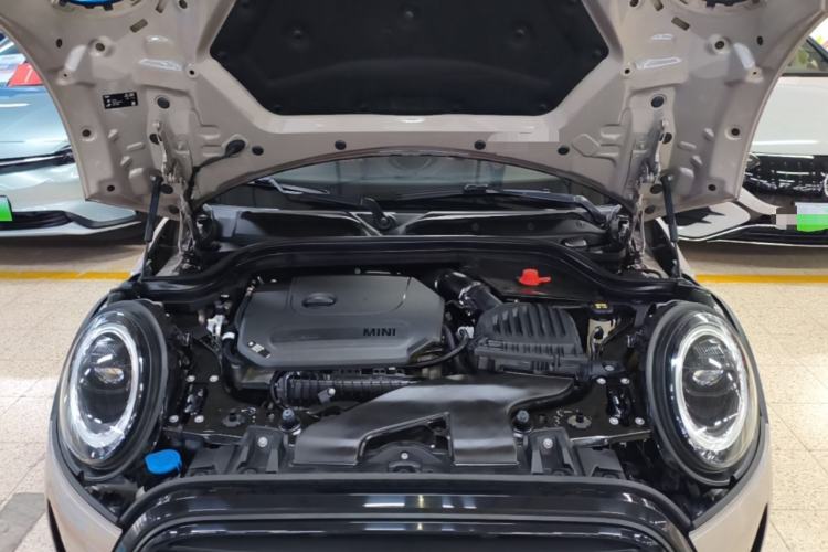 Used MINI 2022 1.5T COOPER Artist Engine Bay