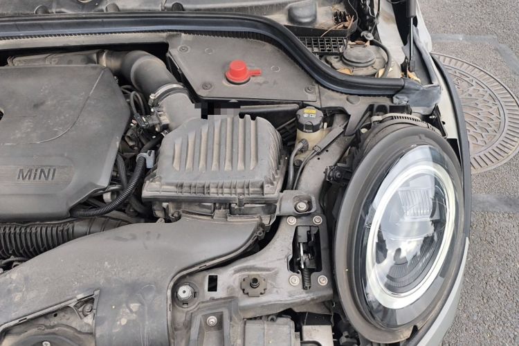 Used MINI 2022 2.0T COOPER S The Coopers Commemorative Edition Engine Bay Left