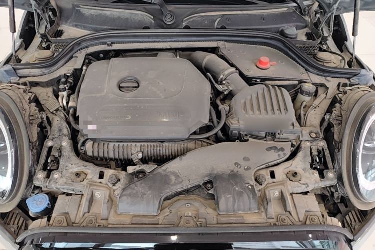 Used MINI 2022 Updated 2.0T COOPER S Classic Edition Five-Door Version Engine Bay