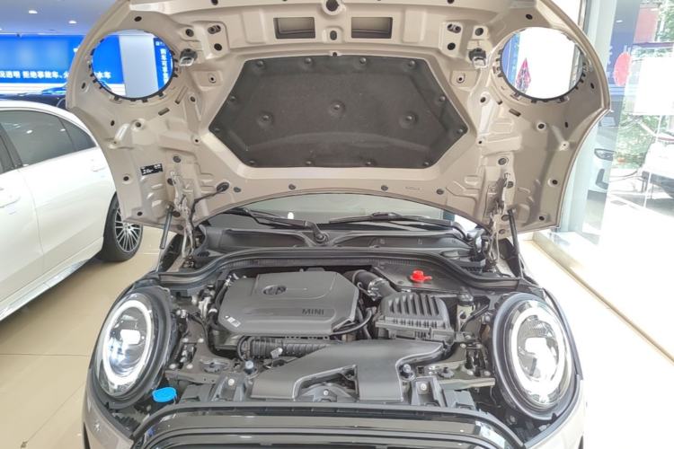 Used MINI 2022 Revised 1.5T COOPER CABRIO Classic Edition Engine Bay