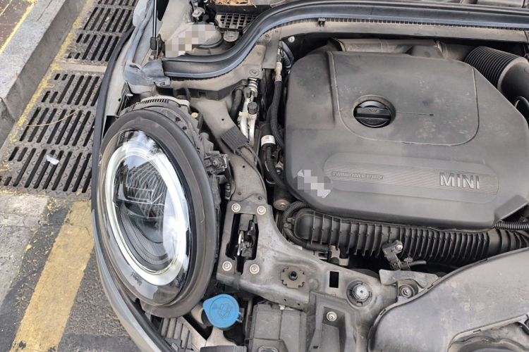 Used MINI 2022 2.0T COOPER S The Coopers Commemorative Edition Engine Bay Right