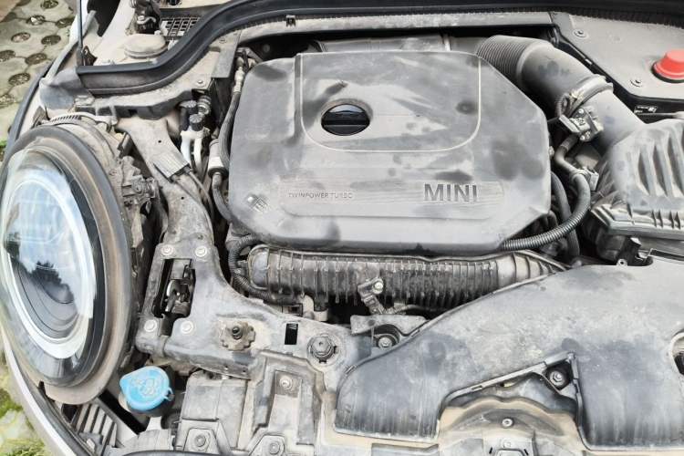 Used MINI 2022 Updated 2.0T COOPER S Artist Engine Bay Right