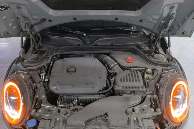 Used MINI 2022 1.5T COOPER Artist Engine Bay