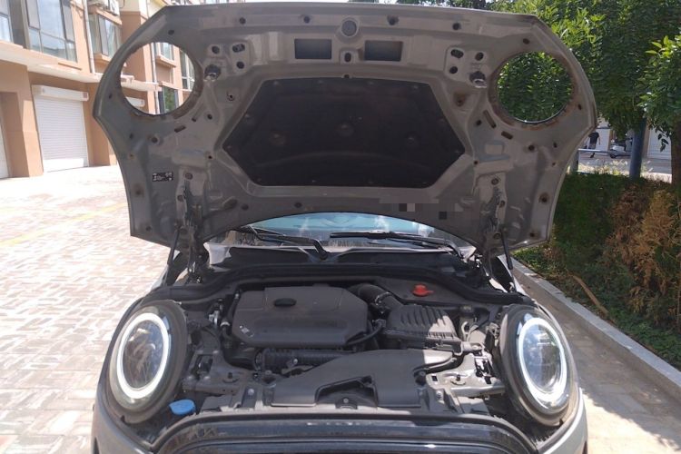 Used MINI 2022 1.5T Camden Limited Edition Five-Door Version Engine Bay