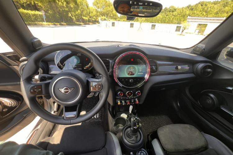 Used MINI 2022 2.0T COOPER S Racing Driver Exterior 1