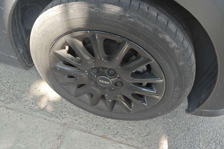 Used MINI 2022 1.5T ONE Five-Door PLUS Exterior 1