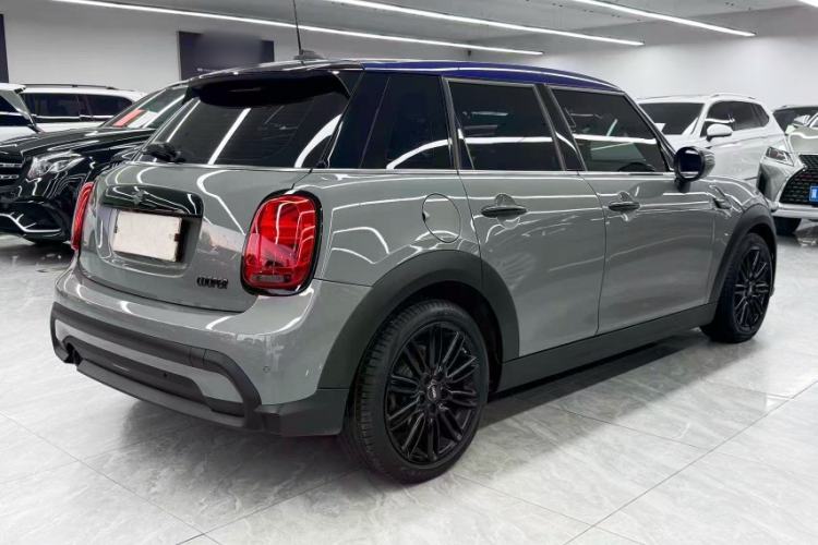 Used MINI 2022 Updated 1.5T COOPER Classic Edition Five-Door Version Exterior 1