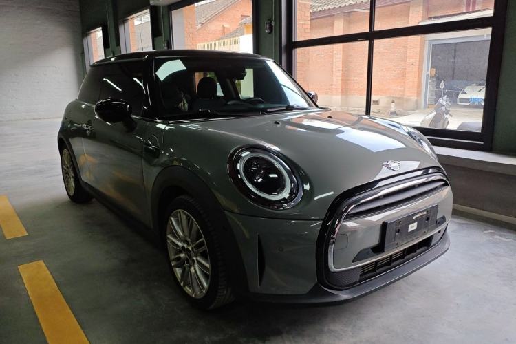 Used MINI 2022 1.5T COOPER Classic Edition Exterior 1
