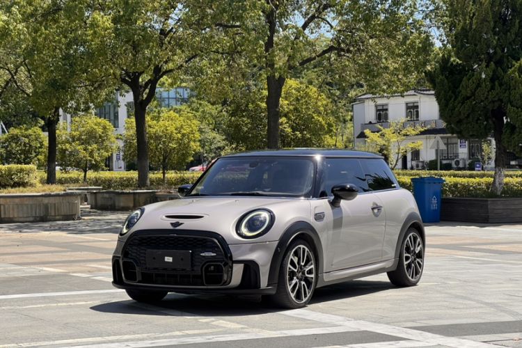 Used MINI 2022 2.0T COOPER S Racing Driver Exterior 11