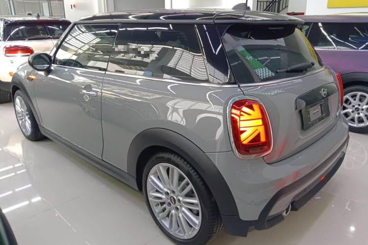 Used MINI 2022 Updated 1.5T COOPER Classic Edition Exterior 2