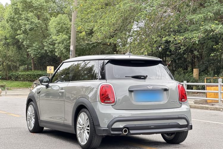 Used MINI 2022 1.5T COOPER Classic Edition Exterior 2